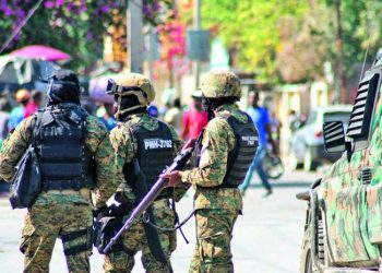 Militares de EEUU aseguran su embajada en Puerto Príncipe