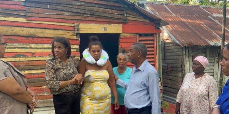 Mujer que fue atacada por su expareja en la UASD: “Pedía a Dios que me dejara vivir por mi hija”