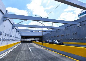 Reabren paso a desnivel de la 27 de Febrero con Gómez tras colapso de pared 