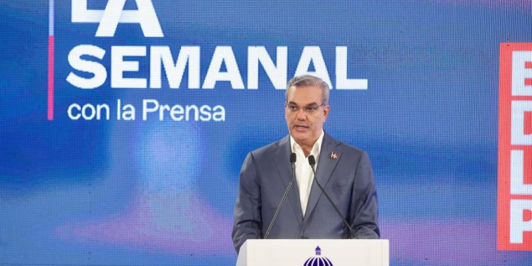 Presidente Abinader destaca que embarazos en adolescentes disminuyeron nueve mil casos menos en 2023 respecto al 2019