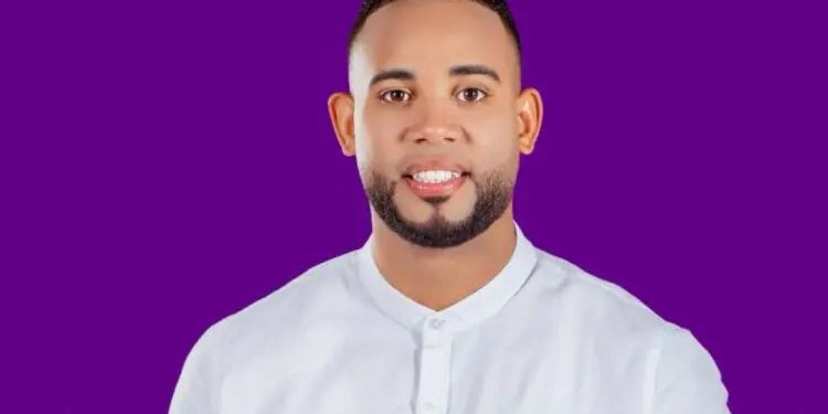 Delvis Balbuena, regidor actual y reelecto por municipio Gaspar Hernandez, renuncia del PLD