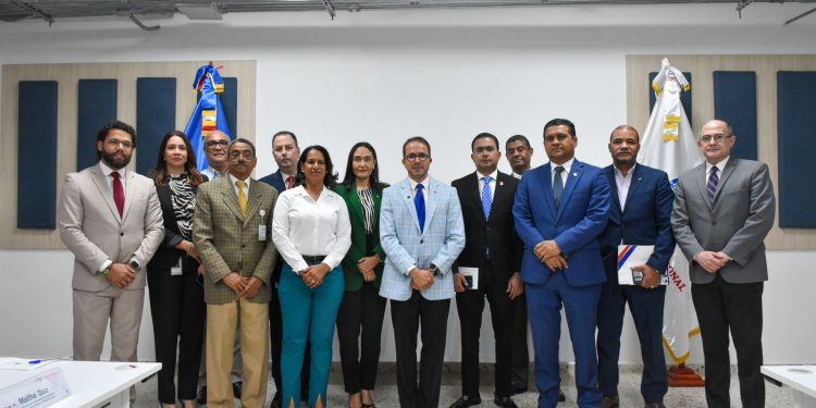 Tecnificación Nacional de Riego presenta servicio de asistencia técnica a principales entidades financieras del país
