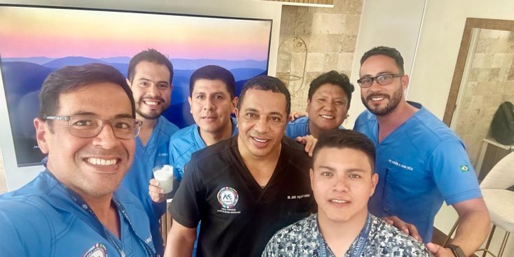 Dr. Oscar Polanco realiza Post-Grado Internacional en Terapia Hormonal para aumentar el deseo sexual tanto en hombres como en mujeres