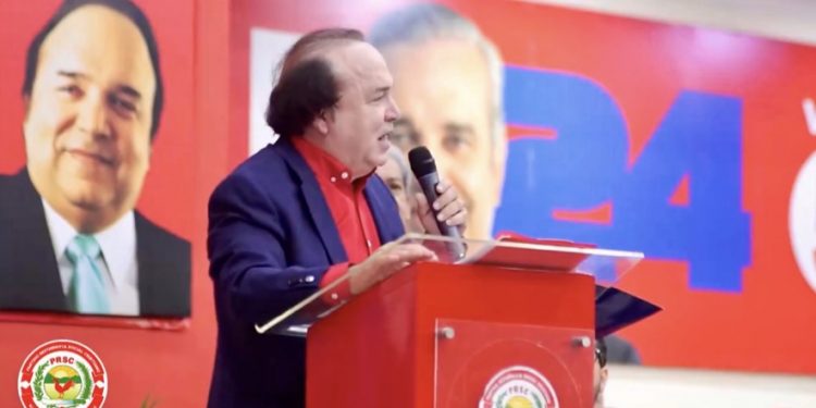 PRSC proclama a Vinicio Castillo como senador