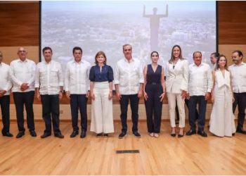 Presentan Visit Santiago y Santiago Turístico Bureau