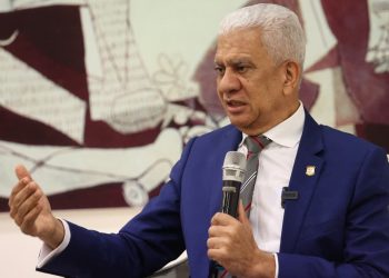 Presidente del Senado sobre Rescate RD: “Se pueden ir a pie la basílica de Higuey y no van a evitar que el 19 de mayo se defina todo”