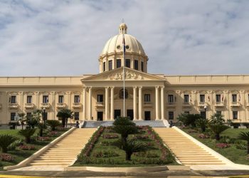 Abinader lanza iniciativa para fortalecer la protección de la niñez y adolescencia
