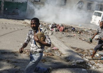 Ya sin servicios básicos, Haití cifra sus últimas esperanzas en consejo