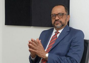 Gobierno acoge críticas de los cristianos sobre precariedades