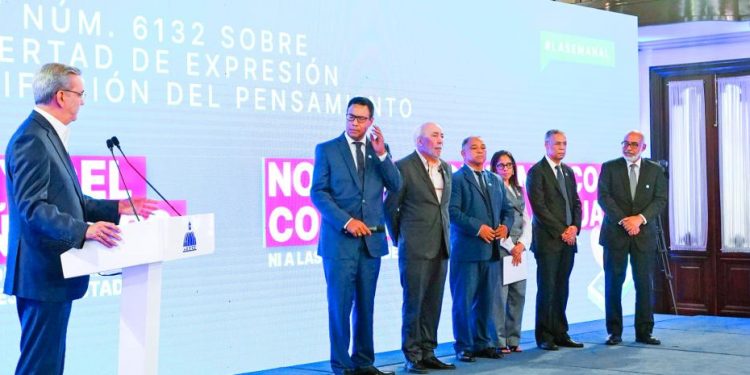 Abinader presenta nuevo proyecto de ley de libertad de expresión