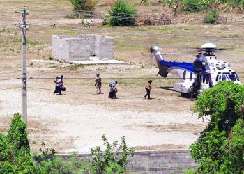 Cinco vuelos al día sacan de Haití a los ciudadanos de Estados Unidos
