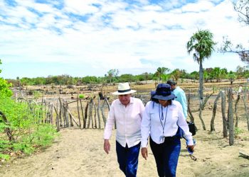 El ambientalista Eleuterio Martínez reclama "protección total" para las Dunas de Baní