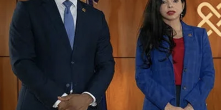 Interrogan a exfuncionarios del PLD mientras vence plazo del caso Calamar