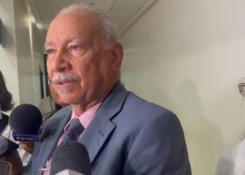 Tras reunión con ADP, Educación mantiene firme su intención de aumentar solo un 8%