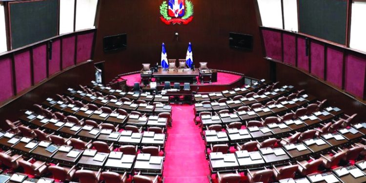 Hay 54 candidatos a diputados con menos de treinta años