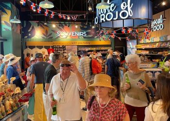 Más de 5,000 cruceristas en Cabo Rojo este año