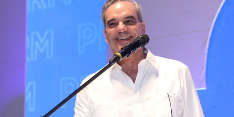 Abinader: El 19 de mayo habrá un plebiscito para profundizar el cambio