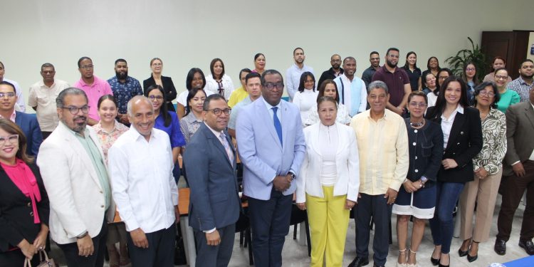 UASD RECINTO SANTIAGO INICIAN MAESTRÍA EN GESTIÓN PÚBLICA Y GOBERNANZA