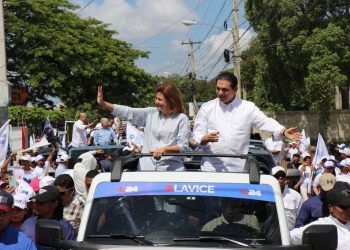 Vicepresidenta encabeza multitudinaria caravana en Tamboril y Licey al Medio en apoyo a candidatos PRM