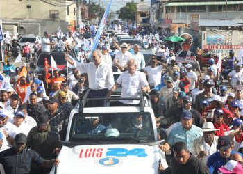 Abinader finaliza actividades este sábado en la Provincia SD, encabezando multitudinaria caravana en Santo Domingo Este