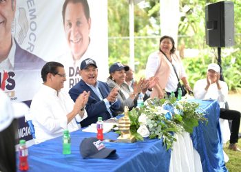 Ramón Alburquerque dice que trabaja para que Abinader y Daniel Rivera ganen con un 70%