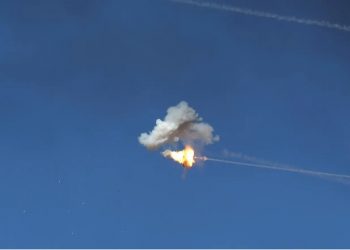 Israel lanza ataque limitado con drones contra Irán; no hay daños