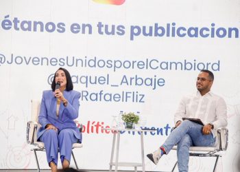 Una política diferente contribuye con desarrollo social, dice primera dama