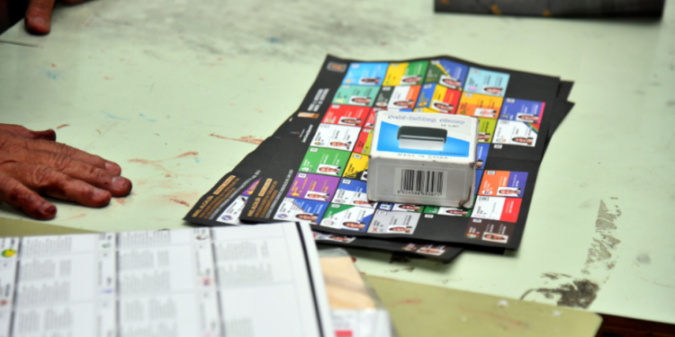 Fotografiar la boleta o mostrar por quién votó se castiga hasta con un año de cárcel