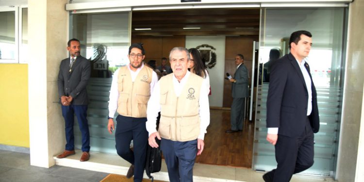 Jefe Misión OEA dice que su labor ya inició y se reunirá con todos los candidatos presidenciales