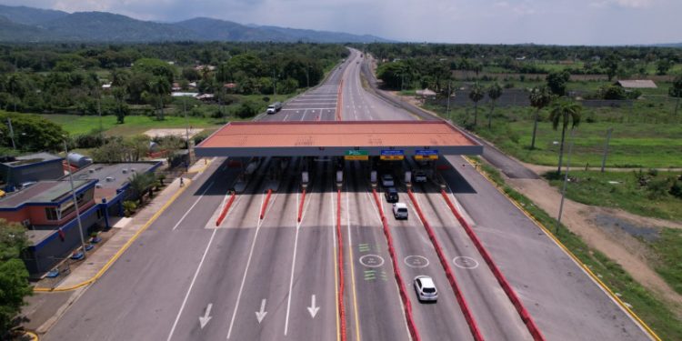 Peajes serán gratuitos el domingo debido a las elecciones