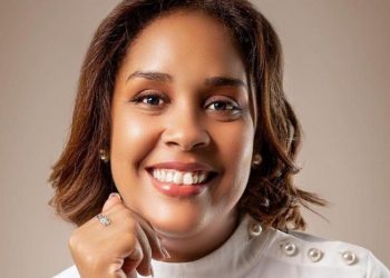 Abinader designa a María Esther Diaz Medina como la nueva gobernadora de Bahoruco