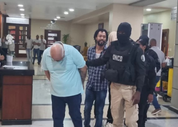 Dos acusados de estafa aceptan extradición hacia Estados Unidos