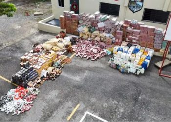 Entregan al Ceccom mercancías que serian introducidas de manera irregular al país