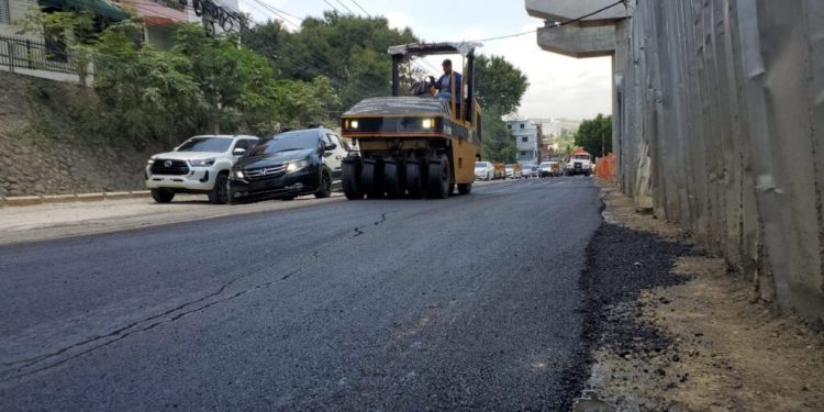 MOPC) Continúa con el programa de cooperación con la Alcaldía de Santiago.
