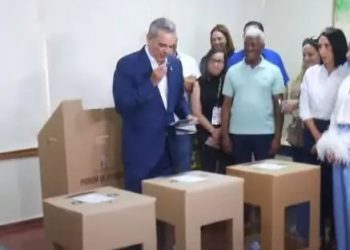 Abinader: «Les pido a todos los dominicanos de todos los partidos que acudan a votar»