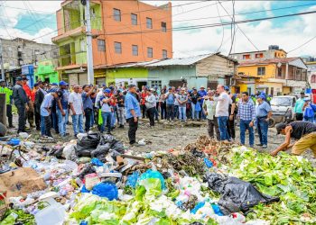Alcalde Ulises Rodríguez inicia transformación del Hospedaje Yaque