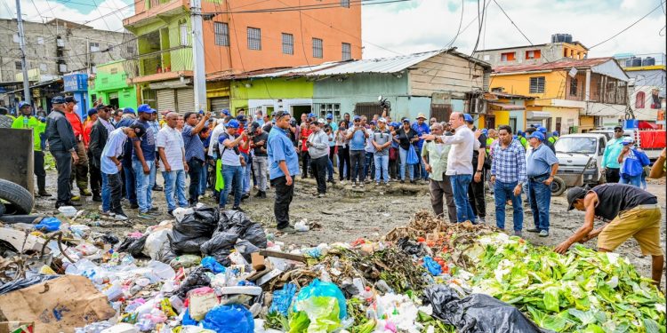 Alcalde Ulises Rodríguez inicia transformación del Hospedaje Yaque