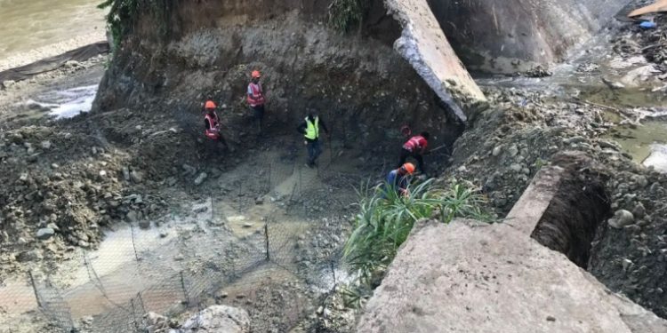 Indrhi inicia operación de canal Monsieur Bogaert en Santiago