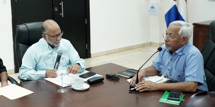 ¡Por fin! ADP y el Ministerio de Educación llegan a un acuerdo