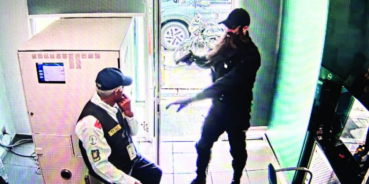 Lo nuevo del asalto al Banco Popular: Dos muertos, un prófugo y un arrestado