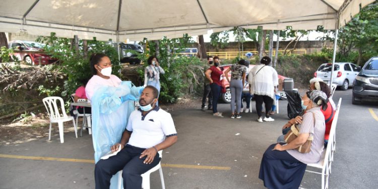 El Covid repunta con 571 nuevos contagios