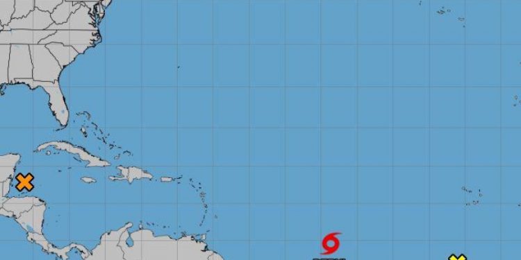Depresión tropical #2 se fortalece y se transforma en la tormenta tropical Beryl