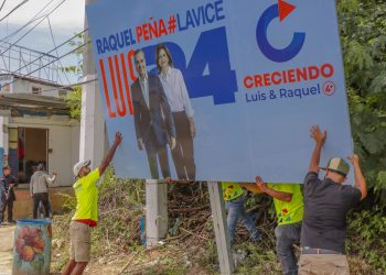 Vencido plazo otorgado Alcaldía inicia retiro publicidad política de las vallas