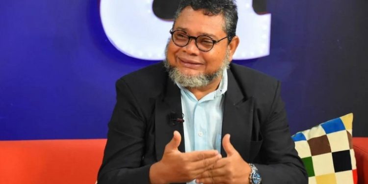 Prensa europea visitará monumento en el primer vuelo Air Europa a Santiago