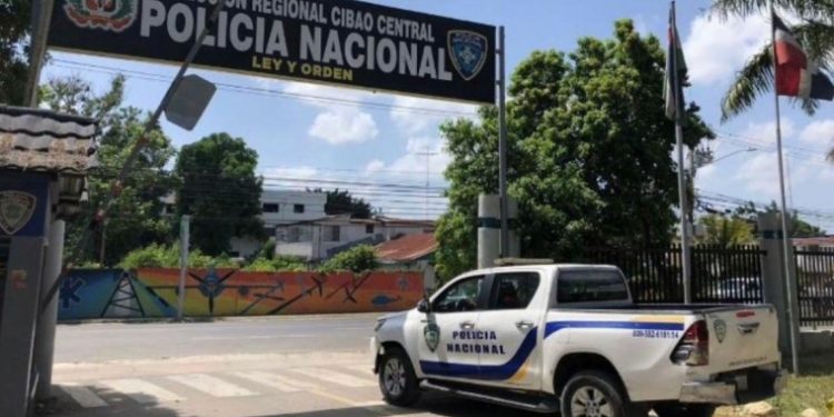 PN incauta 180 bocinas y cientos de pasamontañas en operativos en Santiago