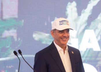 Abinader dice “no les va bien a los que asaltan”