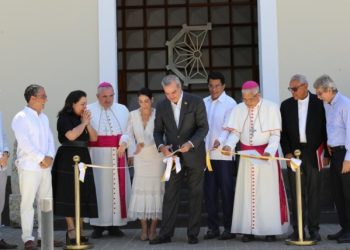 Presidente entrega Museo de la Catedral de Santo Domingo