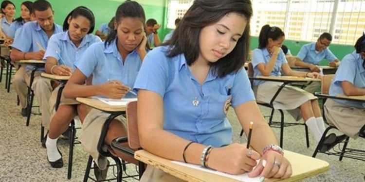 Minerd anuncia resultados preliminares de las Pruebas Nacionales 2024