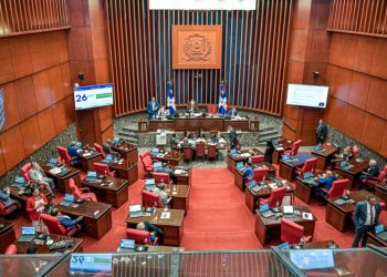 Comisión especial del Senado recomienda voto favorable al Código Penal, al que le hizo solo un cambio