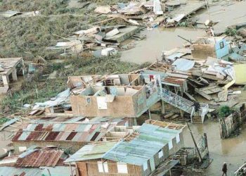 El país ha sufrido embate de devastadores huracanes